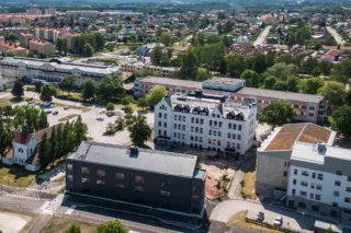 Flygfoto på skola